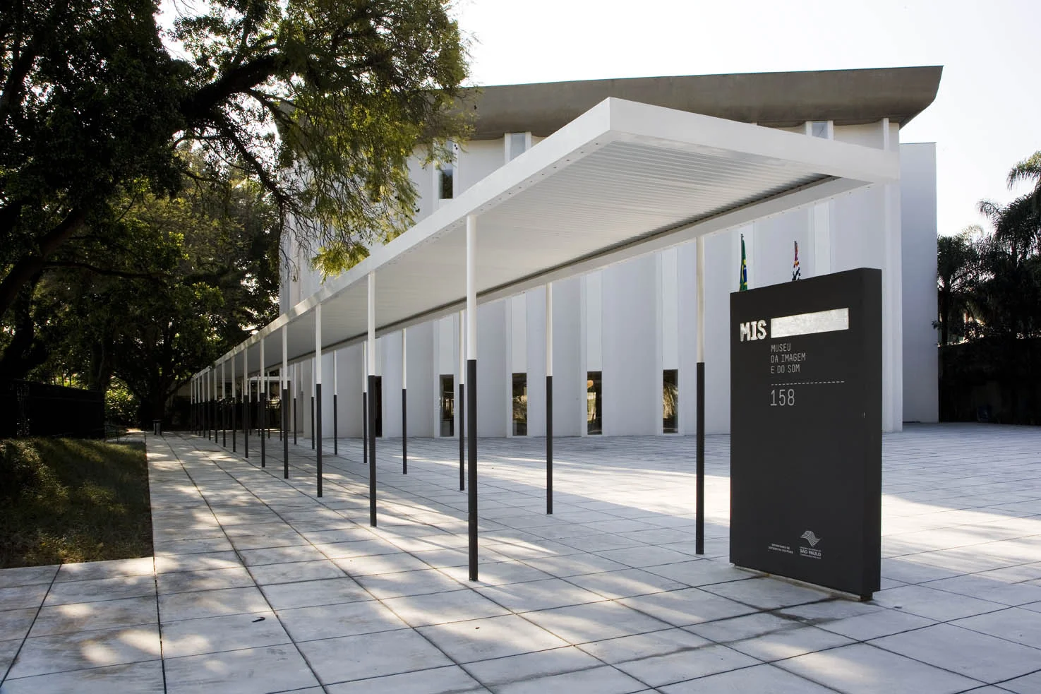 Exposição sobre Marília Mendonça, Mostra de Artes Cênicas e espetáculo circense: veja destaques culturais em SP