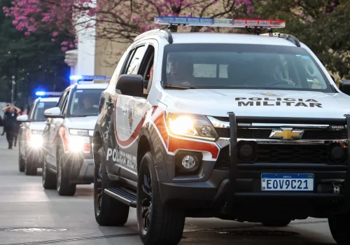 PM prende homem investigado por homicídio no Rio Pequeno