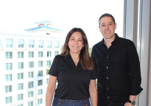 Gabriella Cavalheiro e Marcos Barros, da Universal